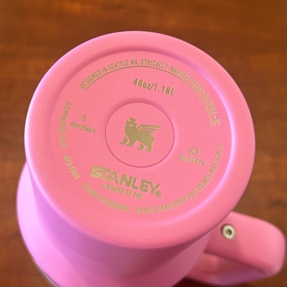 Stanley Pink Tumbler with Handle 40oz. NIB - Picture 3 of 3